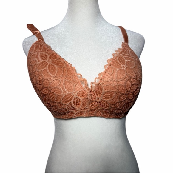 Rene Rofe Lace Wireless Bra Set of 2 White Peach 36DD Padded Plunge NWOT - Picture 2 of 8